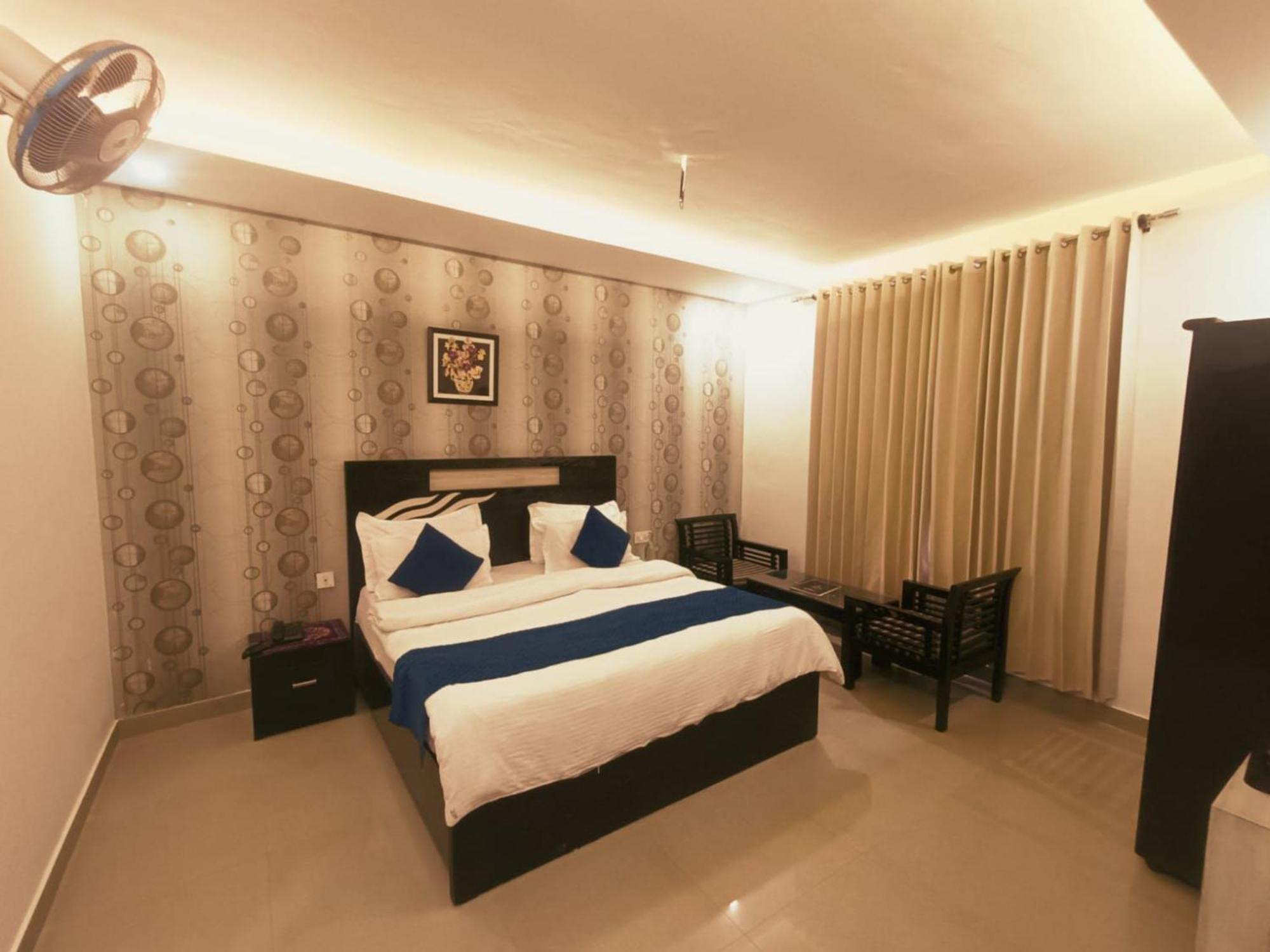 Hotel Wild Rose - Dalhousie Εξωτερικό φωτογραφία