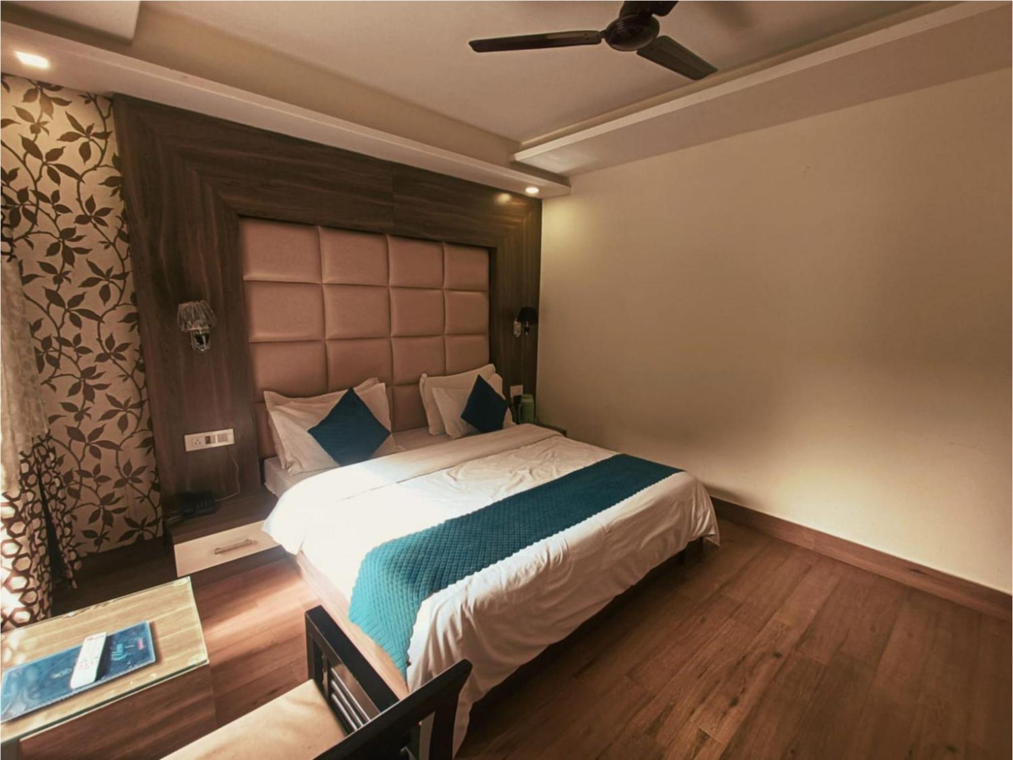 Hotel Wild Rose - Dalhousie Εξωτερικό φωτογραφία