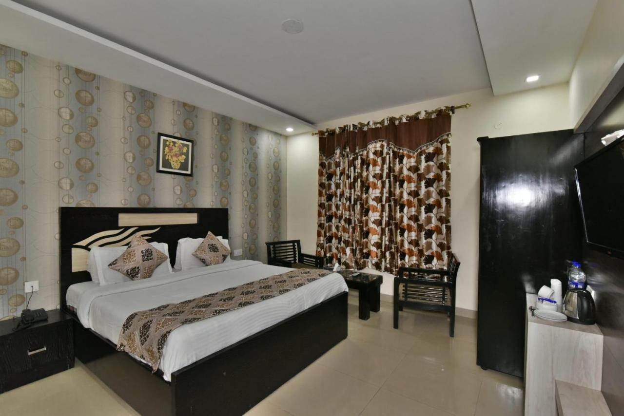 Hotel Wild Rose - Dalhousie Εξωτερικό φωτογραφία